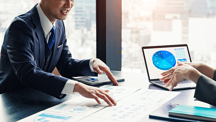 経営戦略とは？定義や基本的な知識、押さえておきたい用語について解説