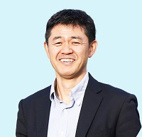 嶋屋住設株式会社 代表取締役 高見澤 義光 様